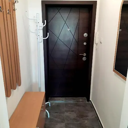 Seaview Serenity 公寓 *